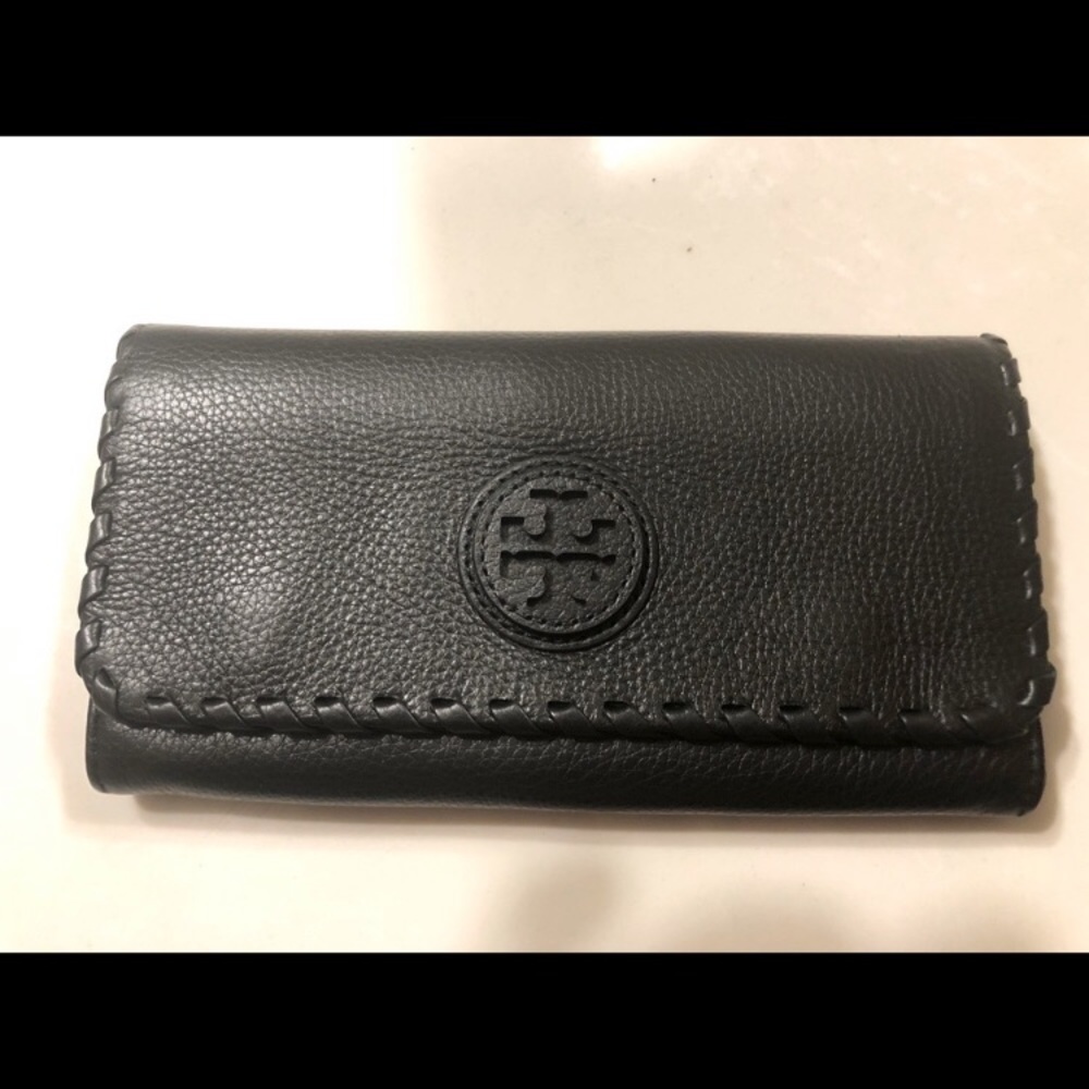 Tory Burch black leather wallet